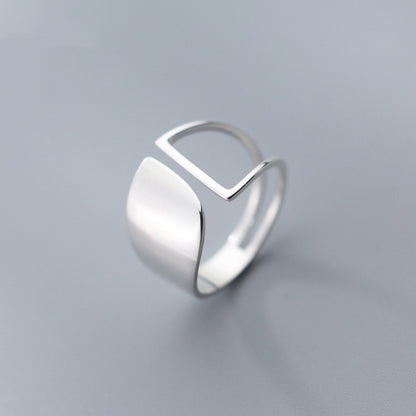 Alena - Punk Hohler Geometrischer Ring