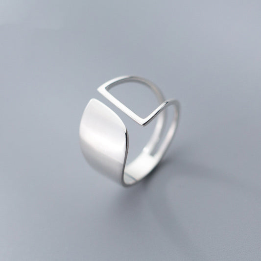 Alena - Punk Hohler Geometrischer Ring