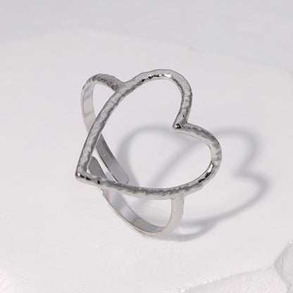Regina - Großer Herz-Ausschnitt Ring