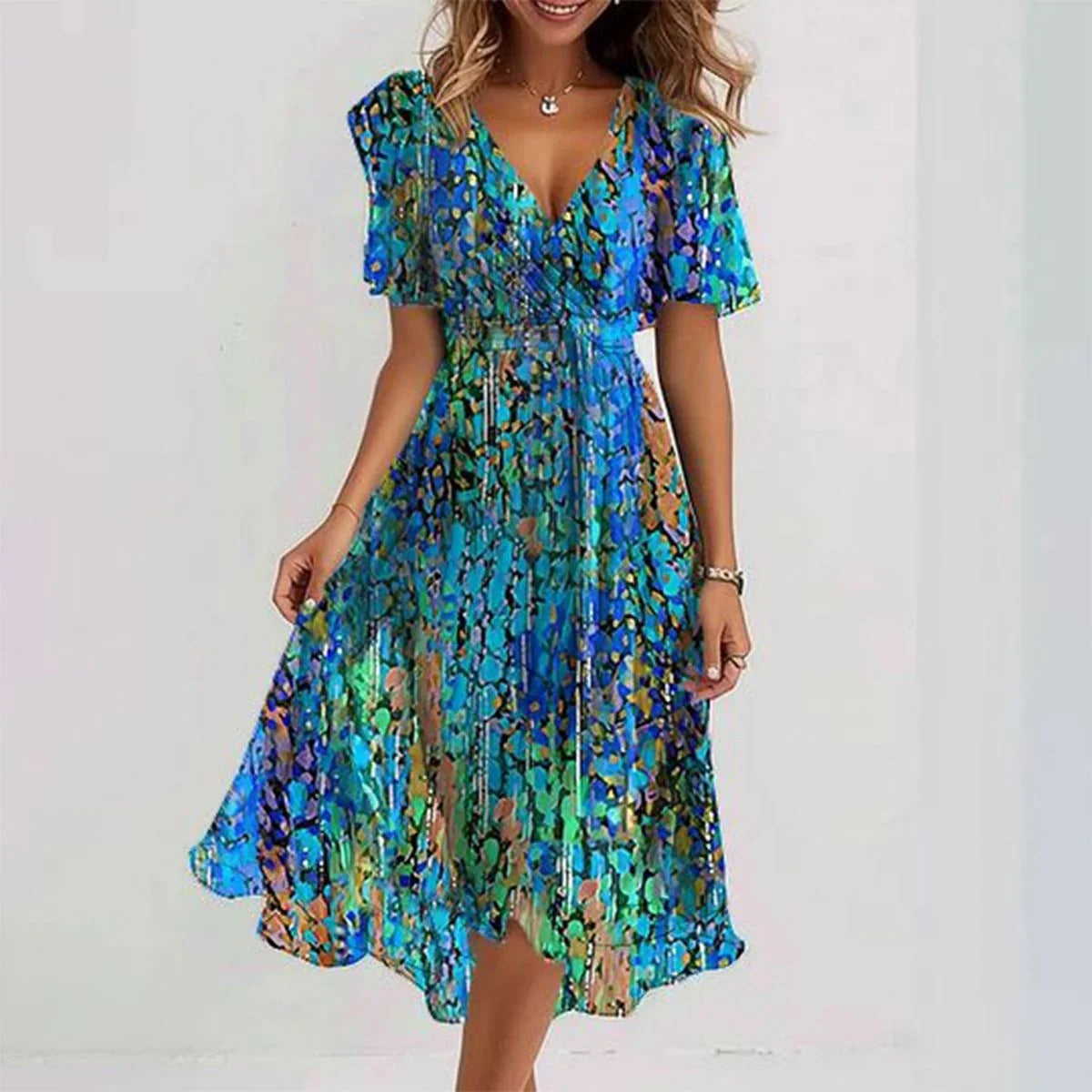 Annegret – Damenkleid Mit V-ausschnitt