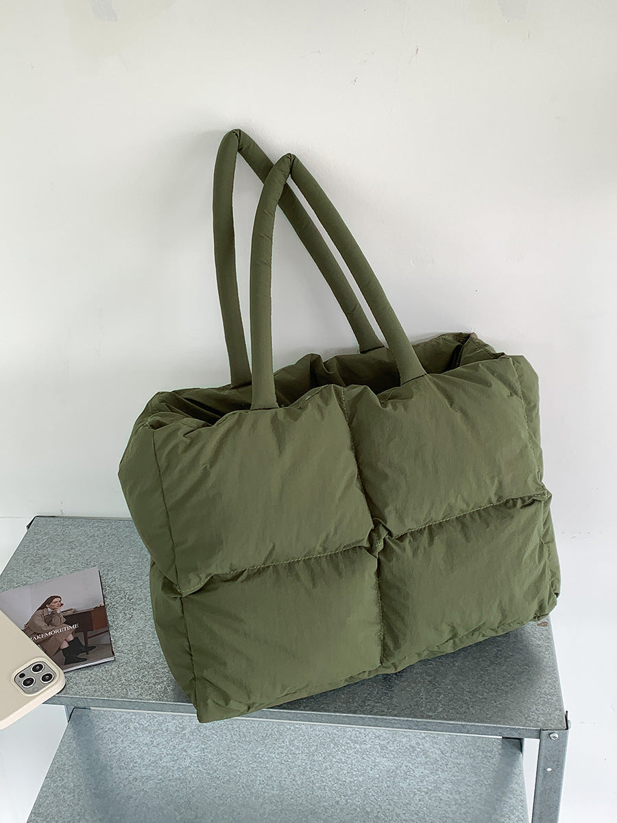 Aurora - Stilvolle Puffer Schultertasche