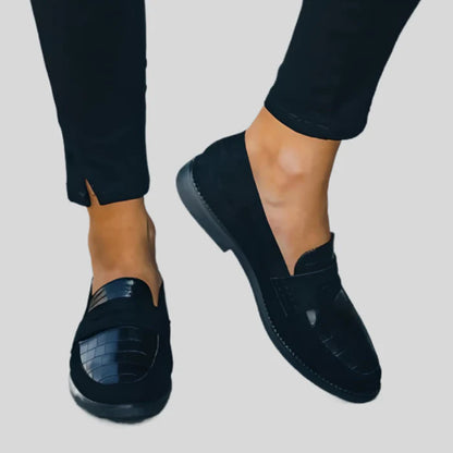 Alliah - Schwarze Glänzende Schuhe Mit Musterdesign